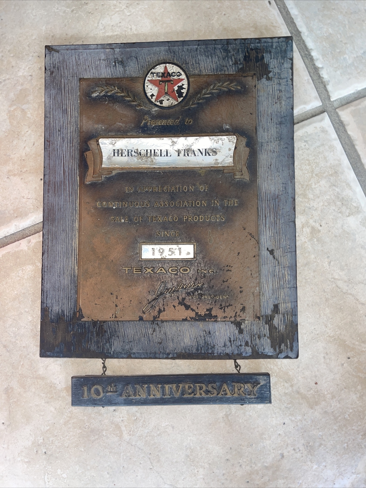 Vintage Texaco Oil 10th Anniversary Dealer Service Station Display Award, Plaque