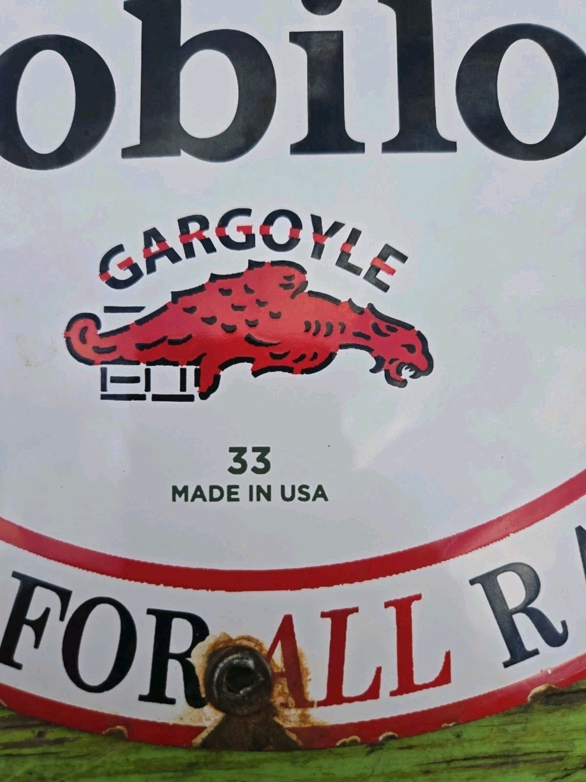 Mobil Oil Vacuum Oil Co. Gargoyle Porcelain Advrt. Sign 11 3/4″
