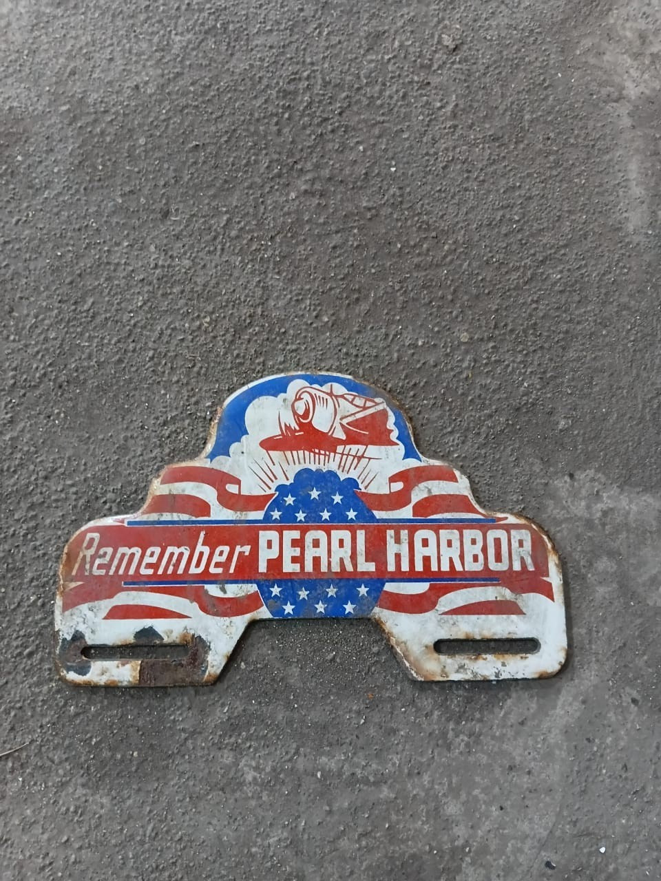 PORCELIAN PEARL ENAMEL SIGN SIZE 8X6 INCHES