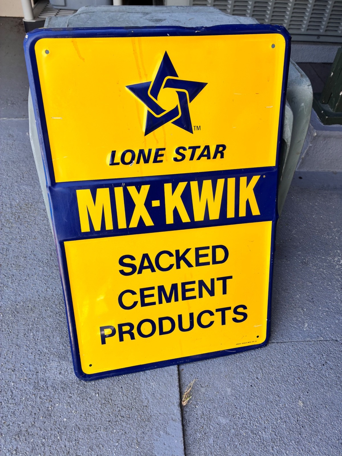 Vtg LONE STAR MIX – KWIK Cement Products Embossed Metal 1950s Gas Oil SST Sign
