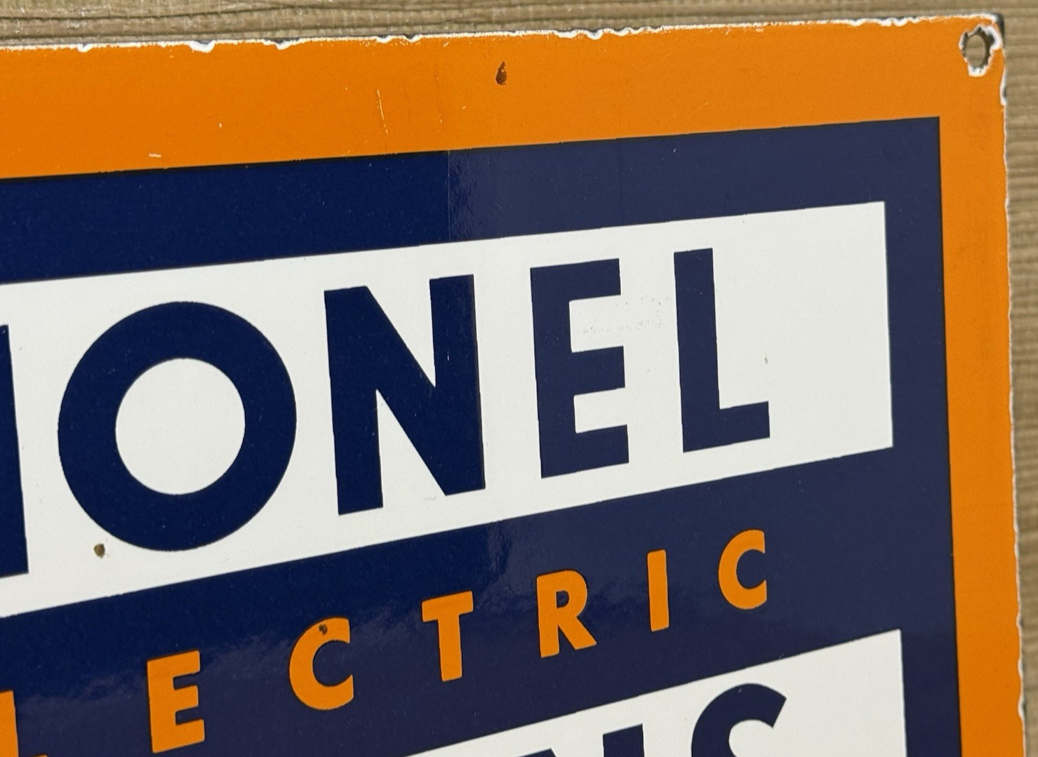 VINTAGE LIONEL ELECTRIC TRAINS PORCELAIN SIGN METAL GAS OIL STEEL U.S.A. STATION