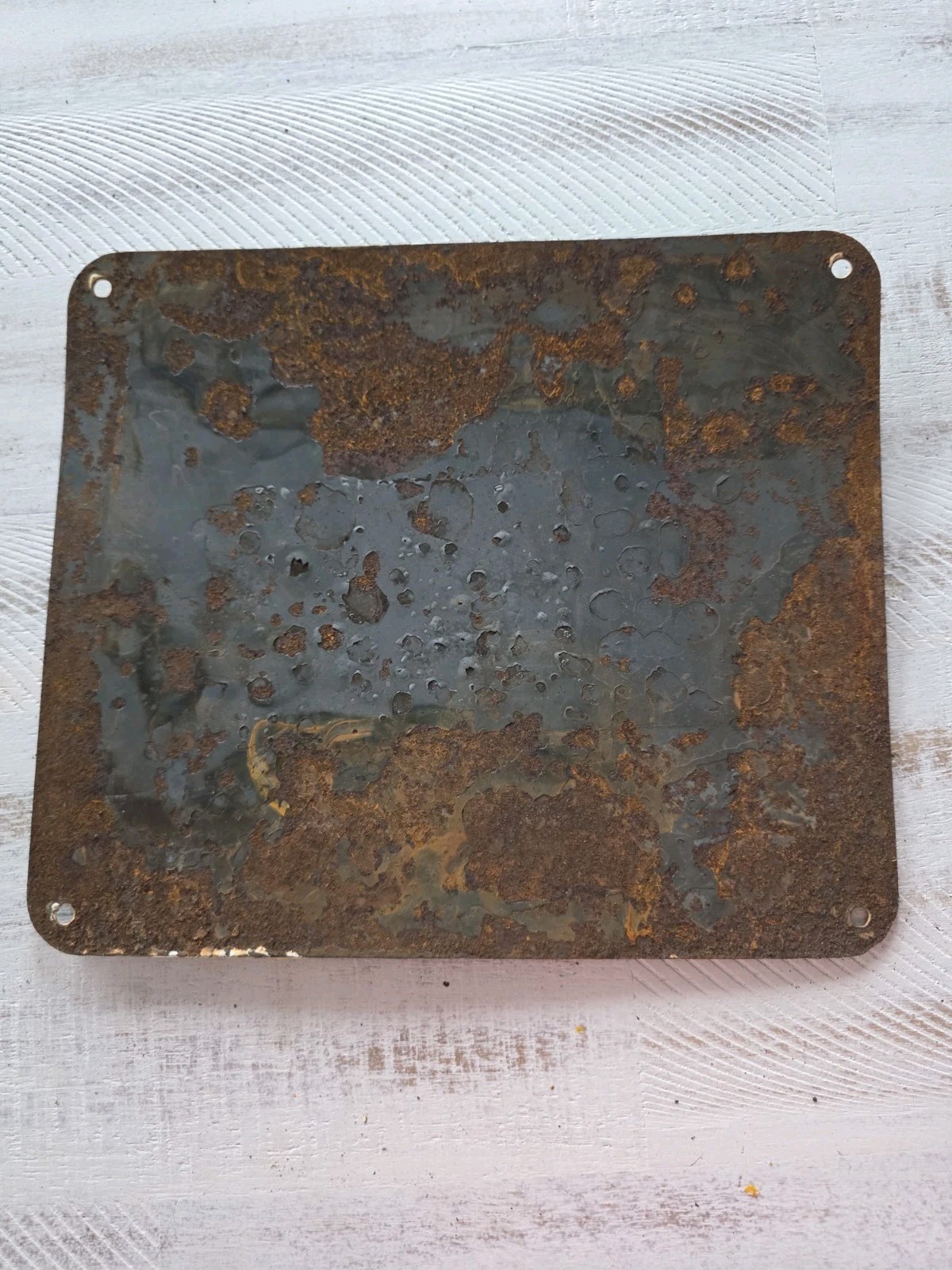 VINTAGE 1930’S JOHN DEERE TRACTORS PORCELAIN SIGN FARM EQUIPMENT 11″×9.5″