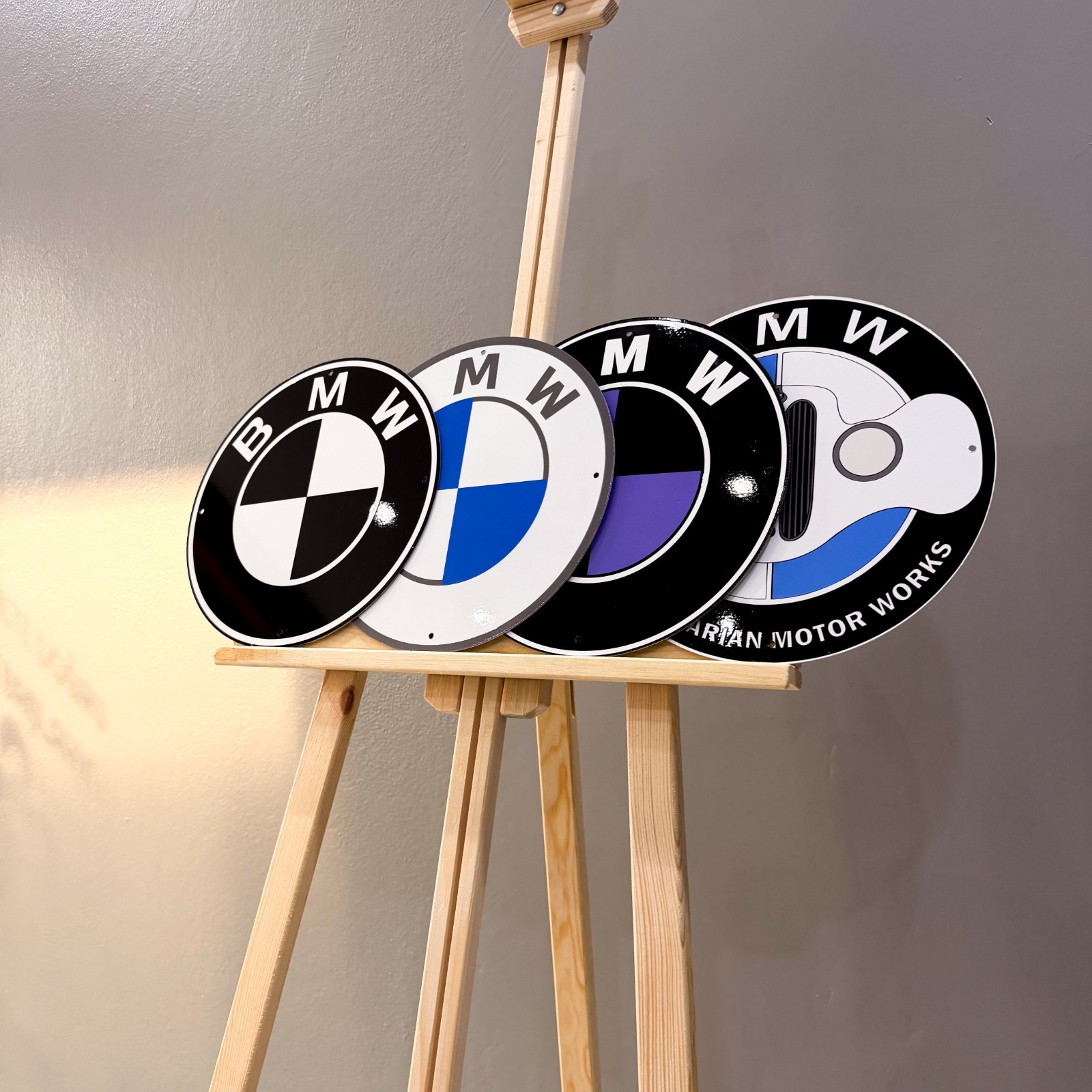 BMW Classic, White Blue, Black Purple & Grille Metal Sign Set – 30 cm (11.8”)