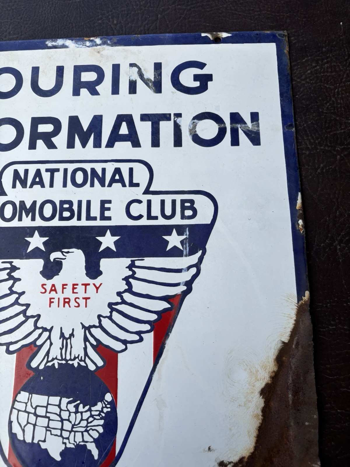 RARE 1930s-40s PORCELAIN NATIONAL AUTOMOBILE CLUB TOURING INFORMATION AGENT SIGN