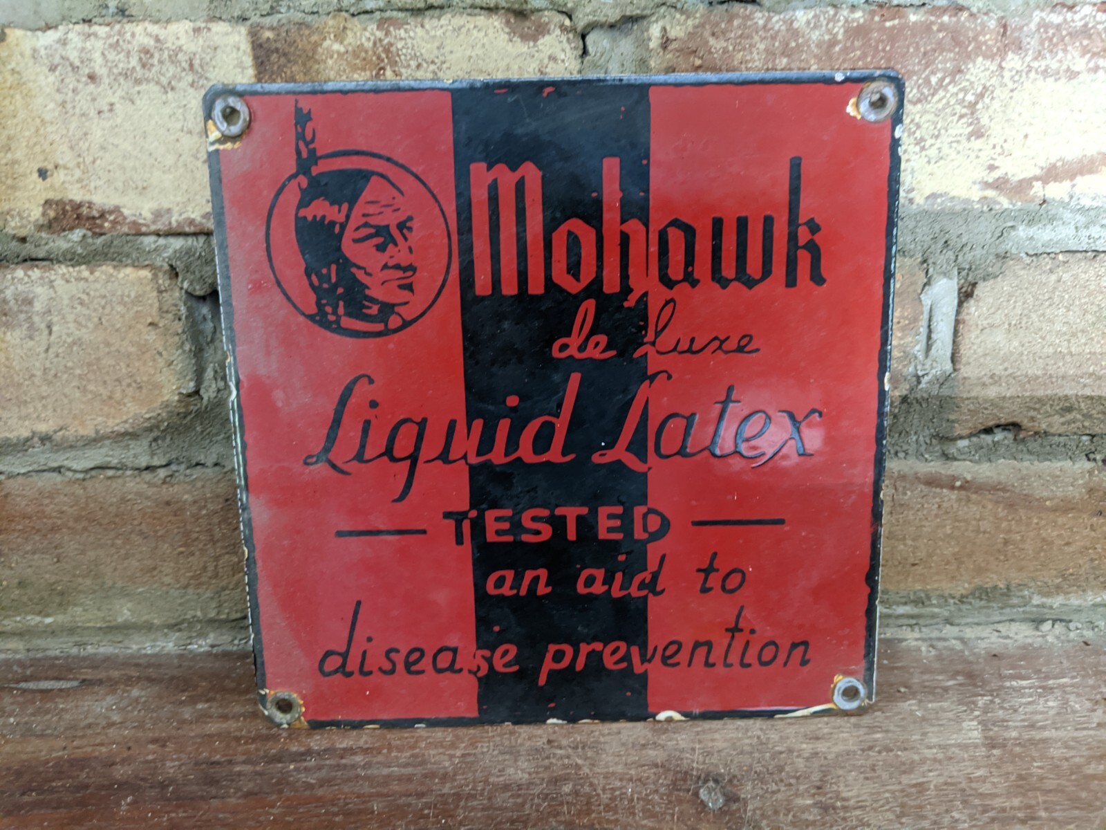 VINTAGE MOHAWK LIQUID LATEX PORCELAIN GAS PUMP SIGN INDIAN 7″ X 7″