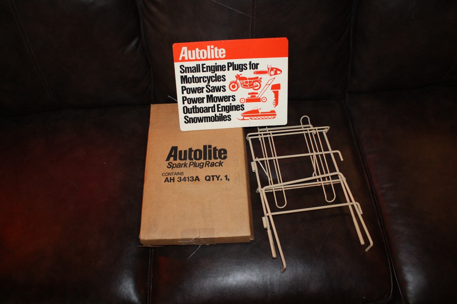 RARE NOS VINTAGE AUTOLITE MOTORCYCLE MARINE SPARK PLUG METAL SIGN DISPLAY OIL