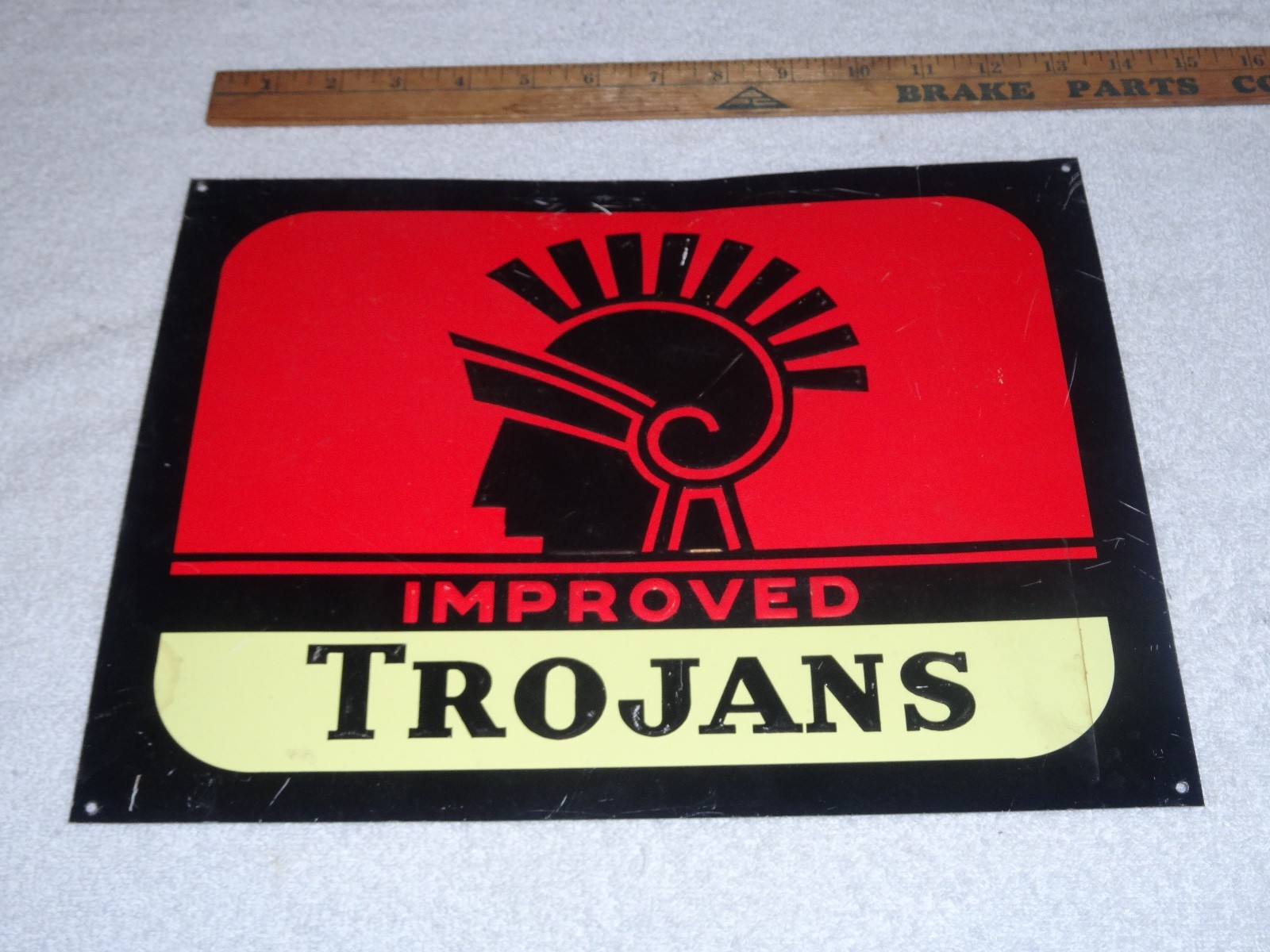 ANTIQUE ORIGINAL IMPROVED TROJANS MOTOR OIL W/ TROJAN 13.25″ METAL GASOLINE SIGN