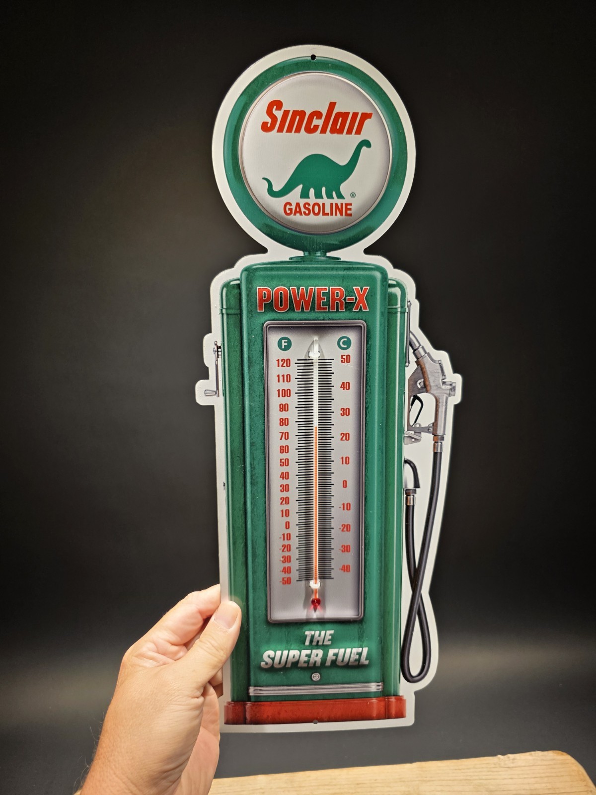 17 1/2 ” Metal Vintage Style Sinclair Thermometer Sign