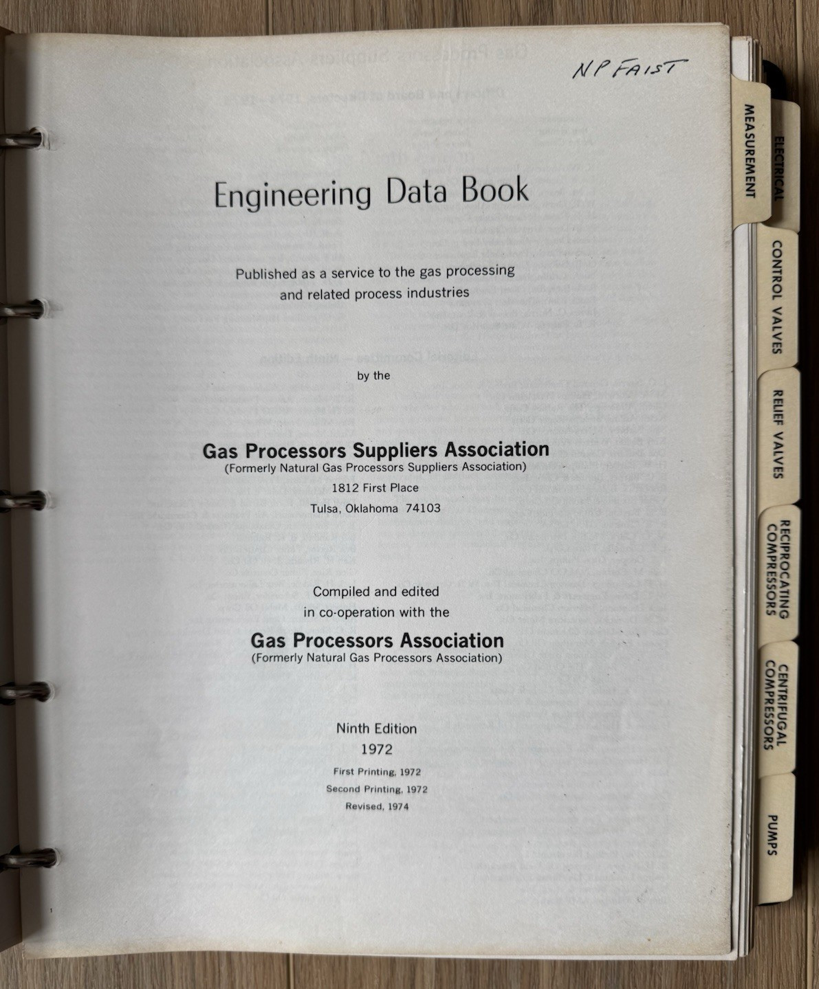 Vintage 1972 GPSA Engineering Data Book 9th Ed Gas Processing White Superior Oil