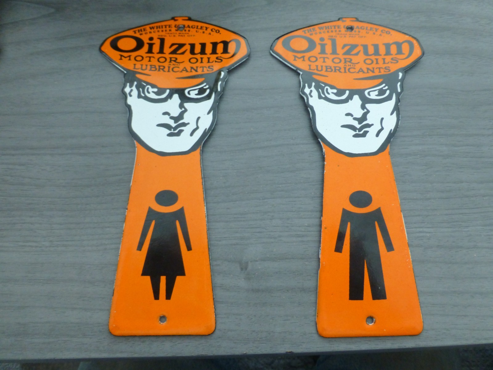 NEW Oilzum Motor Oils Porcelain Restroom Advertising Signs 7 1/4″