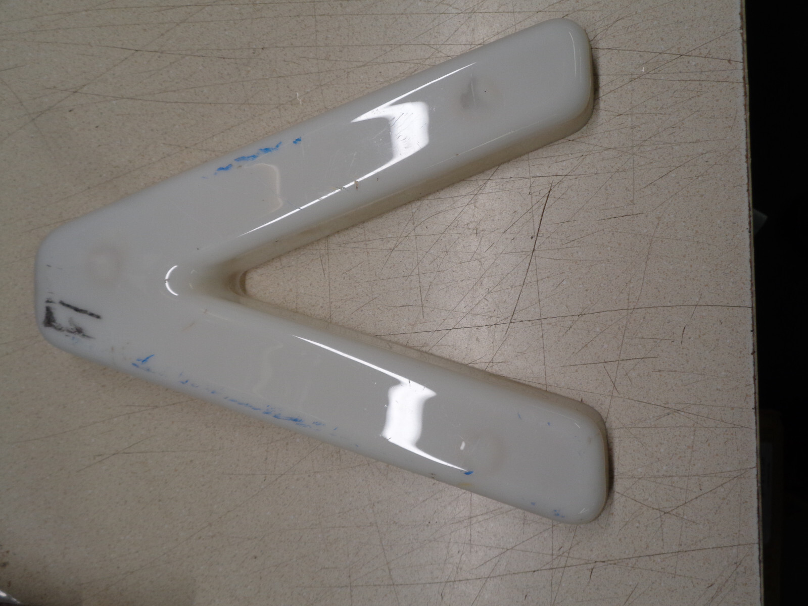 Gas Service Station Sign letter ” V ” white plastic 10″ x 8 1/2″