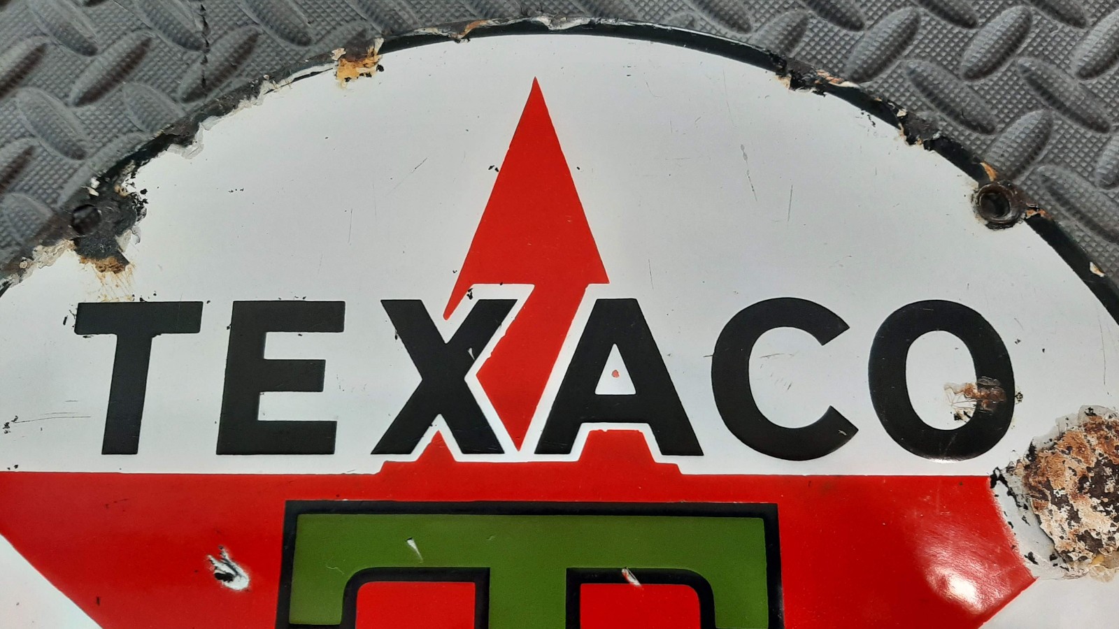 100% ORIGINAL PRE 1936 TEXACO BLACK T PORCELAIN 15 INCH SIGN NO REPOPS EVER!
