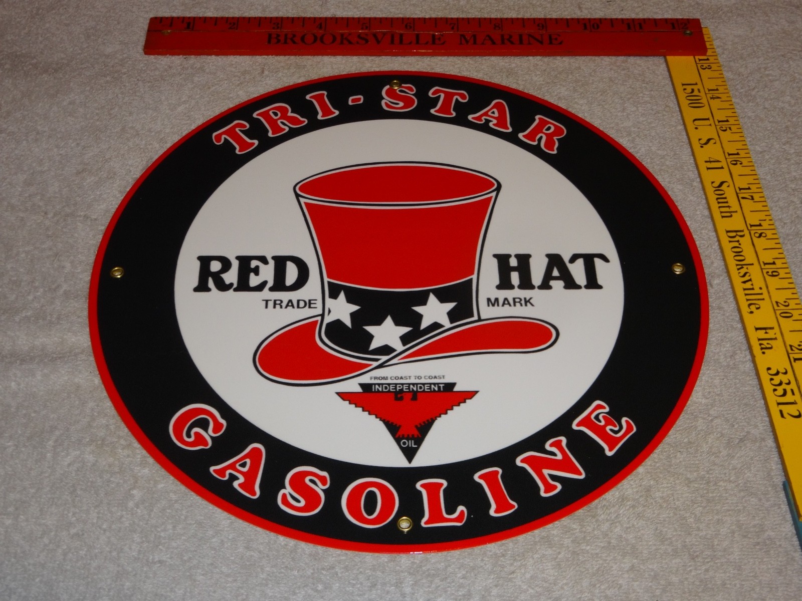 VINTAGE RED HAT TRI-STAR⛽️ GASOLINE 11 3/4″ PORCELAIN METAL INDEPENDENT OIL SIGN