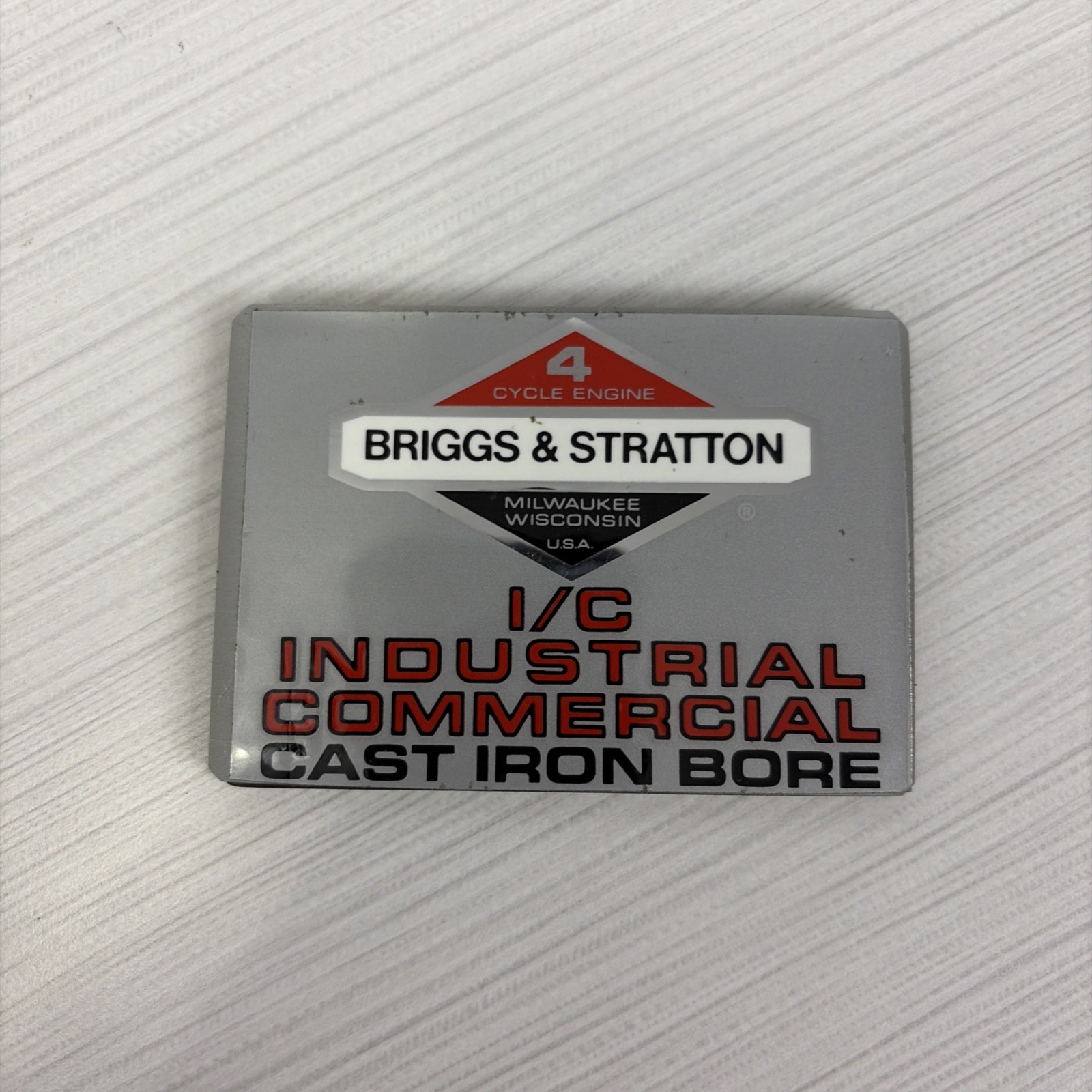 VINTAGE BRIGGS & STRATTON I/C Industrial Commercial Promo Magnet NOS