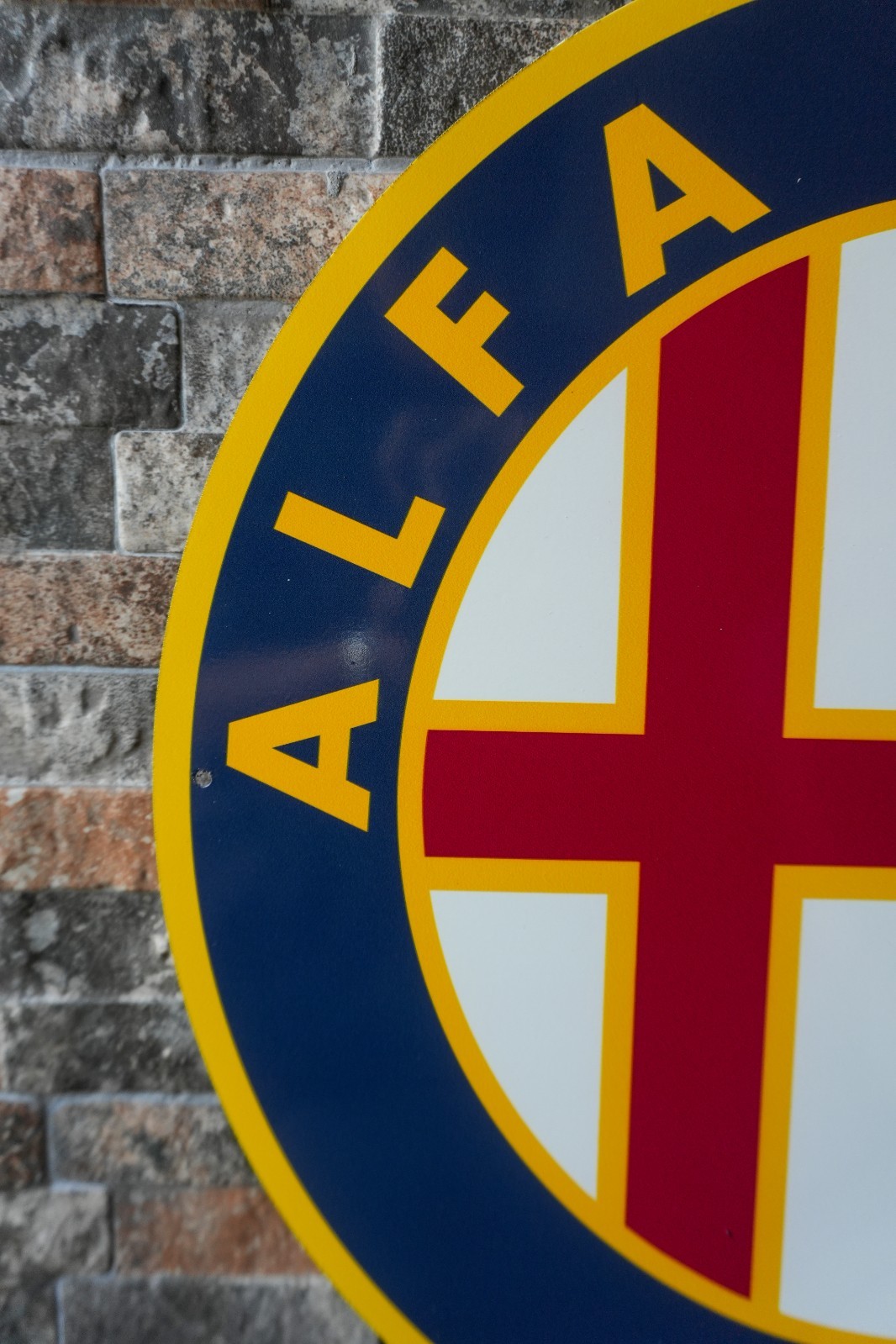 1972 Alfa Romeo Logo Vintage Heavy Metal Sign XL – 19.7″ (50 cm)