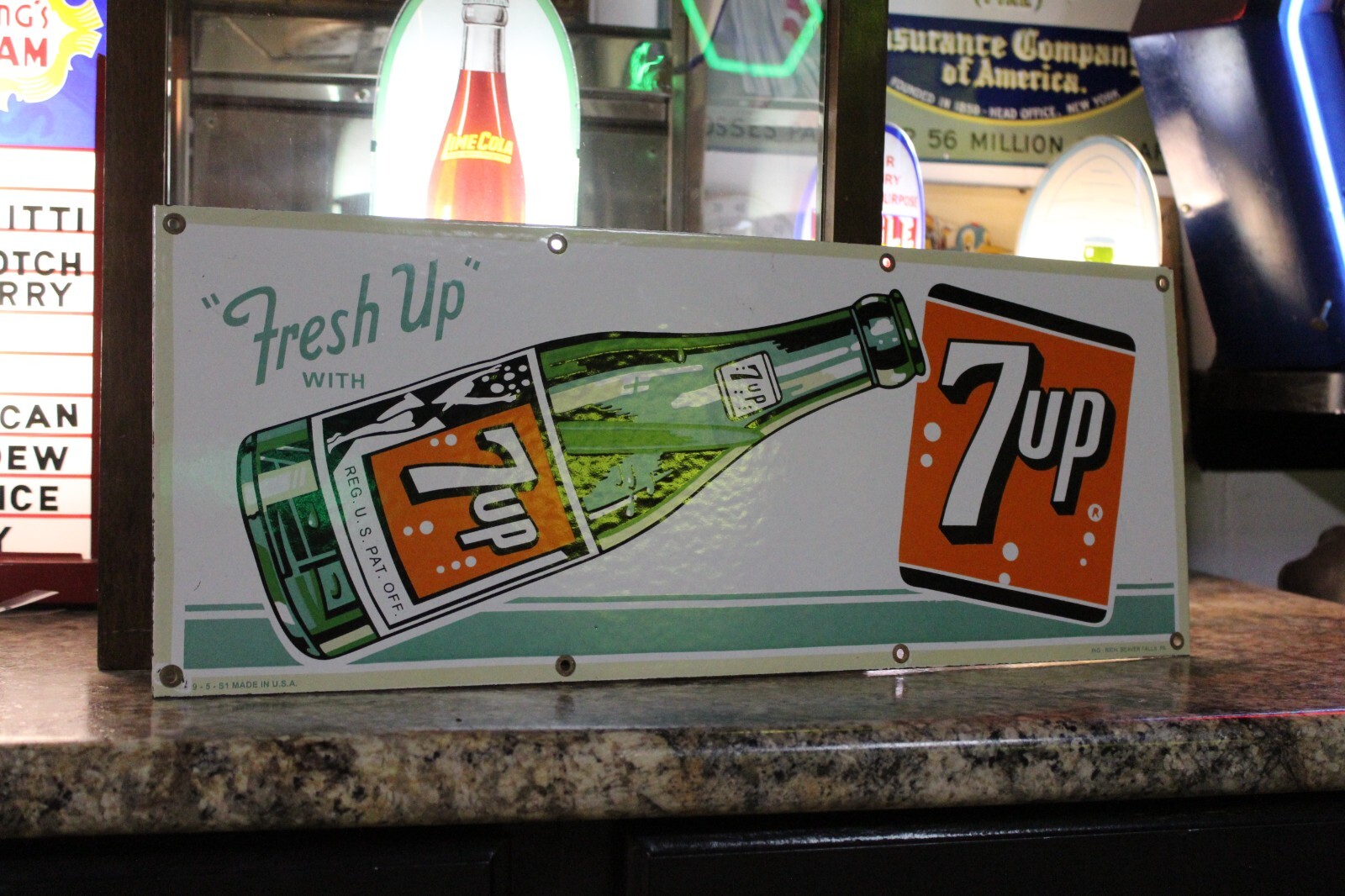 RARE 7UP SODA POP DEALER PORCELAIN METAL SIGN BOTTLE WITH GIRL FRESH UP COKE