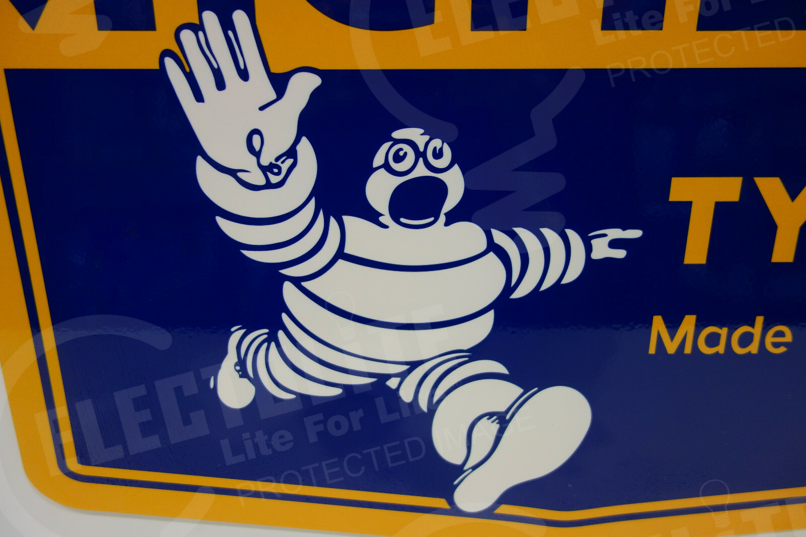 MICHELIN TYRES MADE IN ENGLAND BIBENDUM DIE CUT Sign Rare 80’s ENAMEL 14″ BY 24″