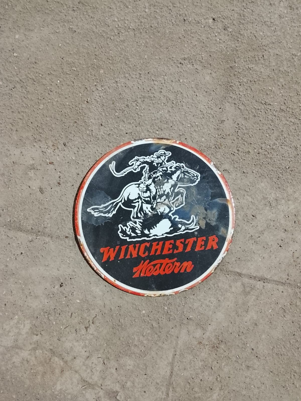 PORCELIAN WINCHESTER ENAMEL SIGN SIZE 6X6 INCHES