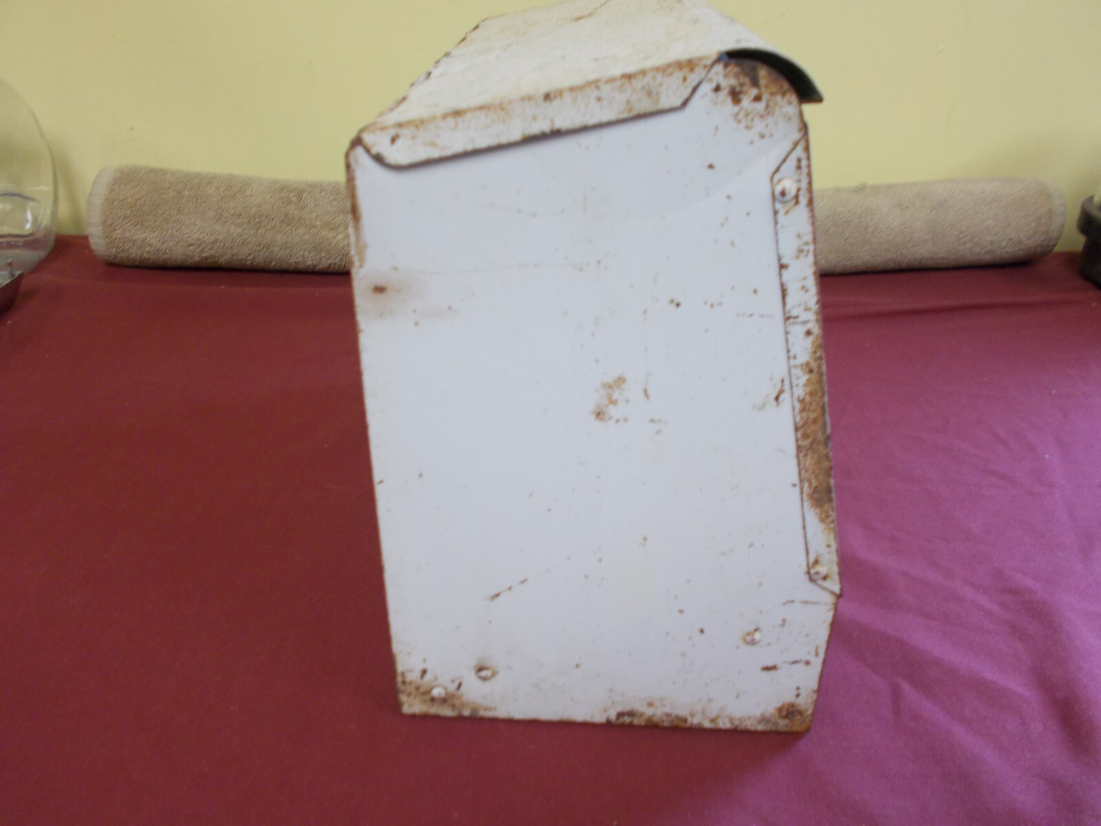 VINTAGE CAMEL TIRE PATCH CABINET GAS SERVICE STATION ADVERTIZING SIGN PATINA