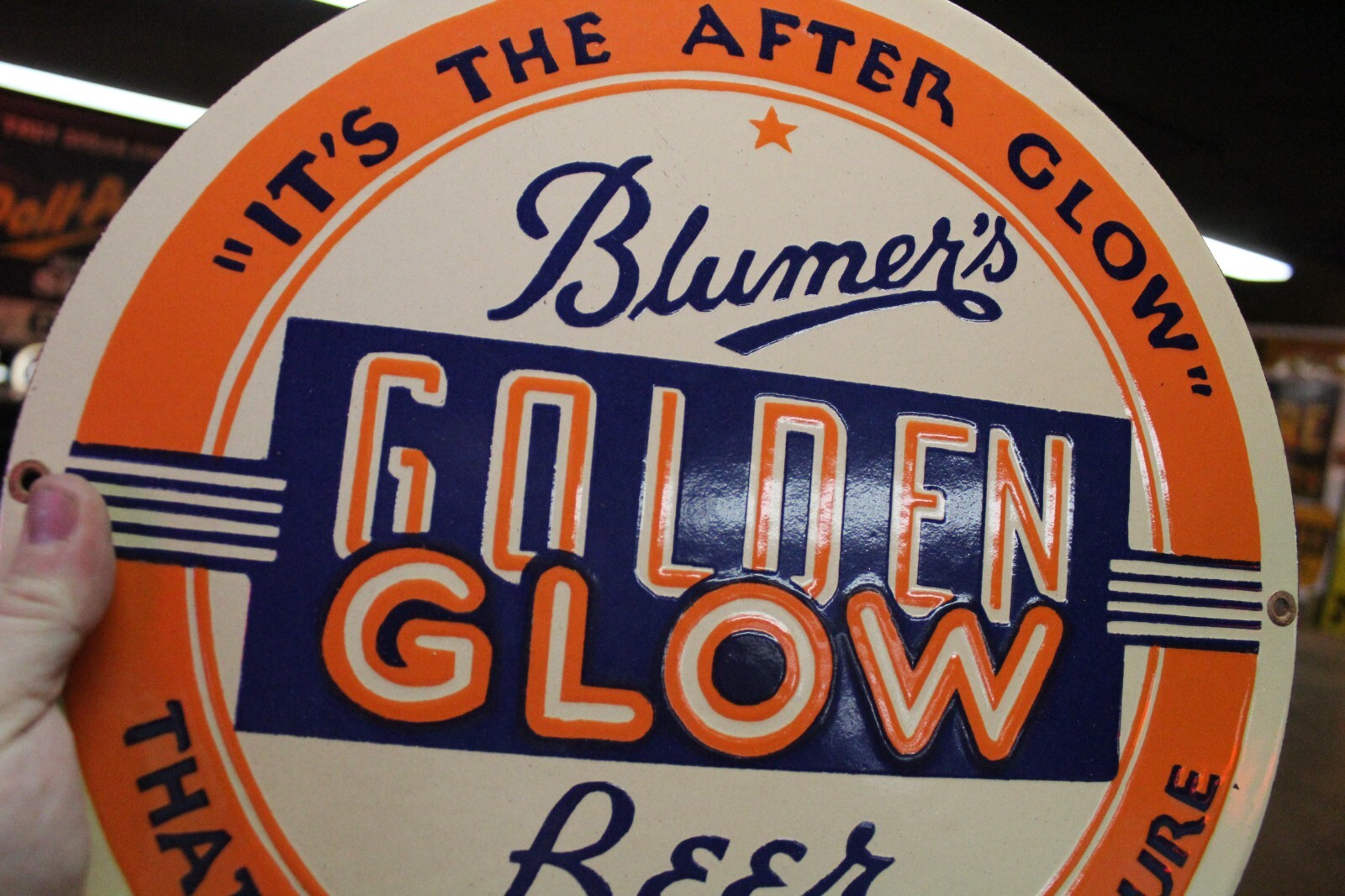 RARE BLUMER’S GOLDEN GLOW MONROE WISCONSIN BEER DEALER PORCELAIN METAL SIGN