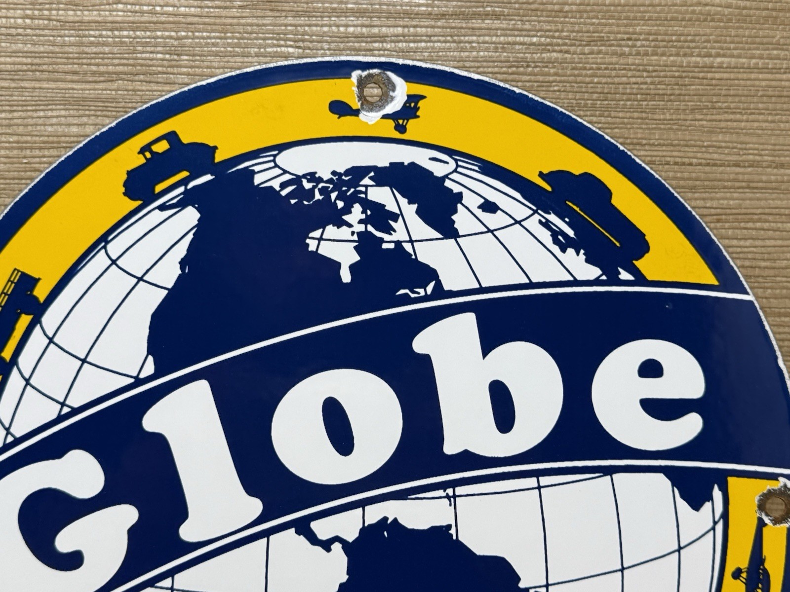 VINTAGE GLOBE GASOLINE PORCELAIN SIGN SERVICE STATION UNIVERSAL OIL GAS