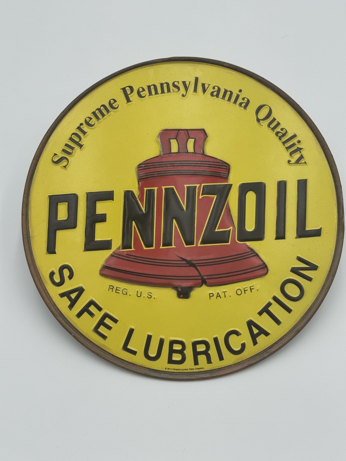 Open Road Brand PENNZOIL 12″ Round Metal Sign Quaker State Gas Oil Garage 2013