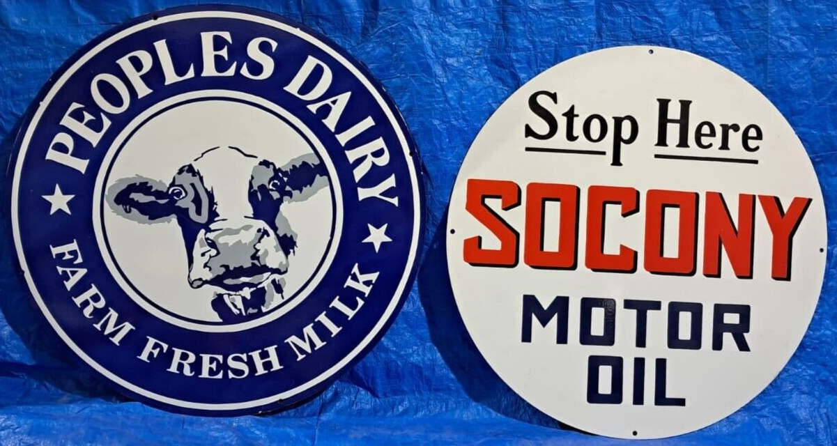 2 Porcelain Enamel Sign, More Details In Description
