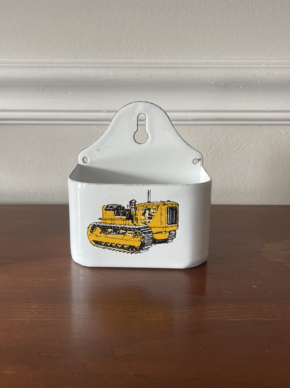 Caterpillar Dozer Farm Tractor Porcelain Key Holder Gas Oil Sign White