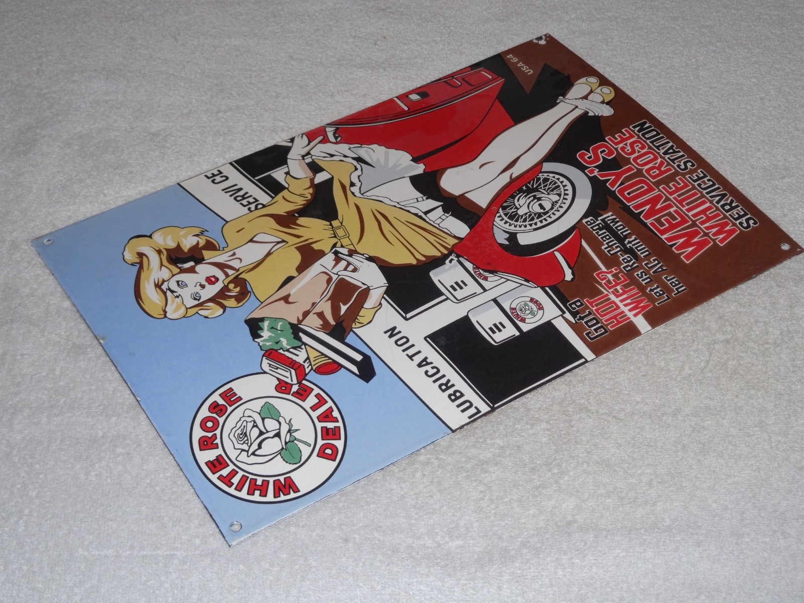 VINTAGE WENDY WHITE ROSE WOMAN CONVERTIBLE 16″ PORCELAIN METAL GASOLINE OIL SIGN