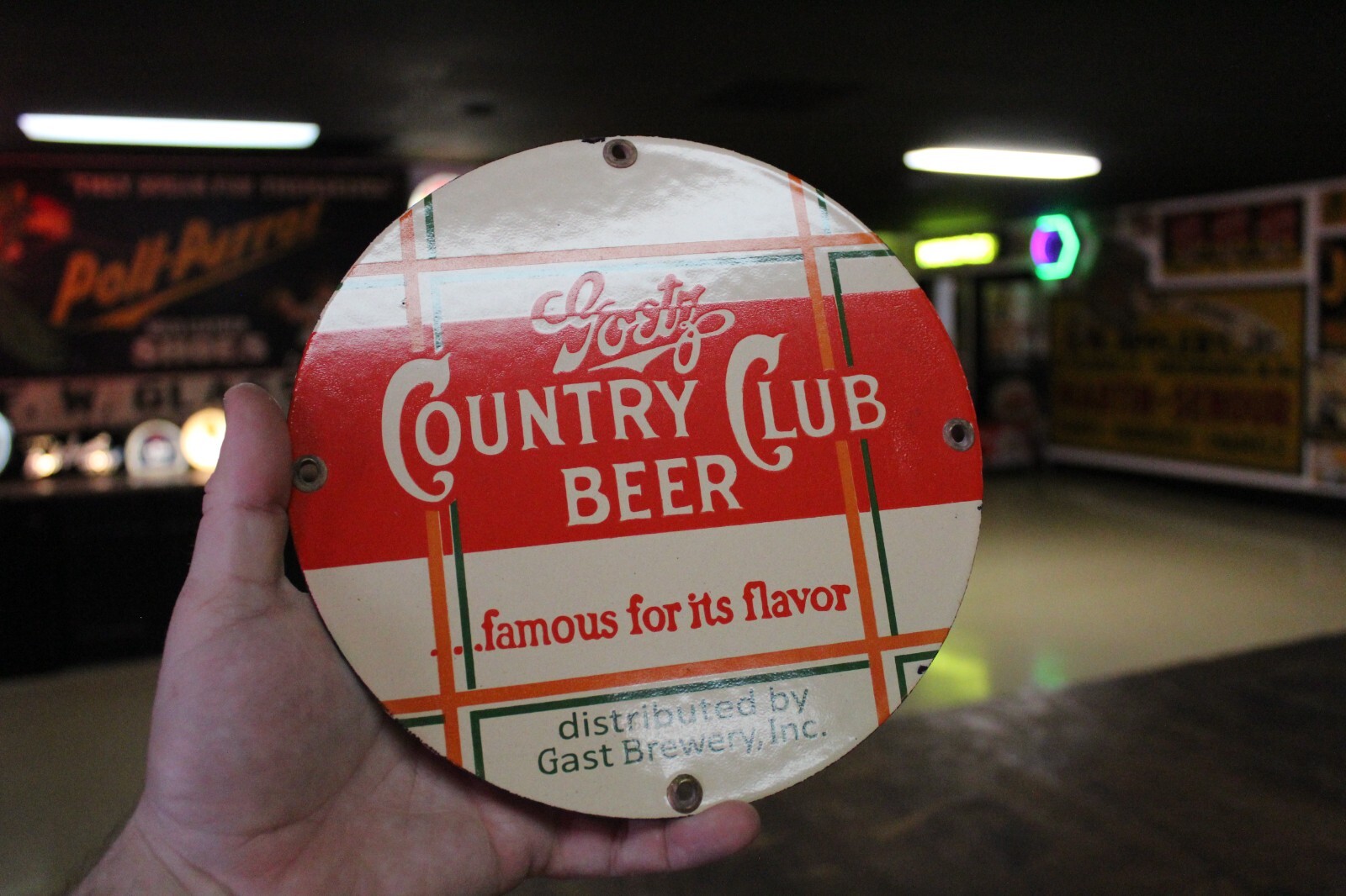 RARE GOETZ COUNTRY CLUB BEER DEALER PORCELAIN METAL SIGN GAST BREWERY KANSAS