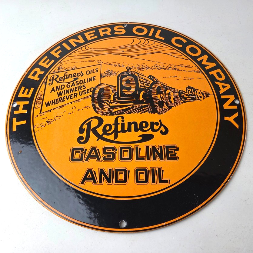 Vintage Refiners Porcelain Sign – Motor Oil Company Service Station Pump Sign