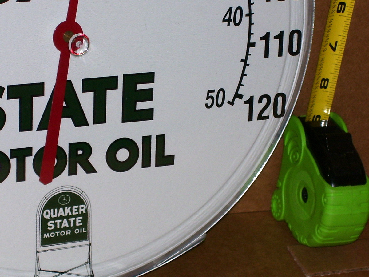 QUAKER STATE MOTOR OIL – GAS GASOLINE Auto Repair Shop THERMOMETER SIGN Made USA