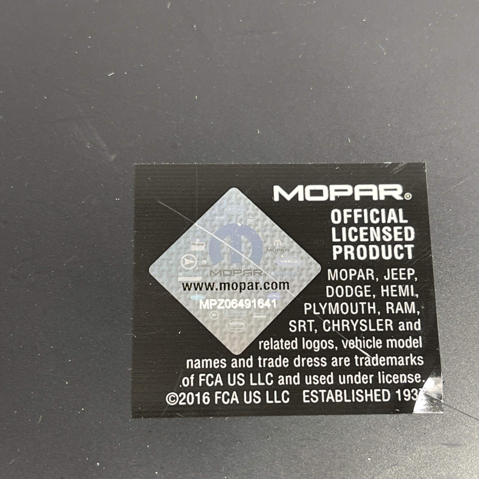 Mopar LED Lighted Sign Wall Art Size 12.5 X 12.5