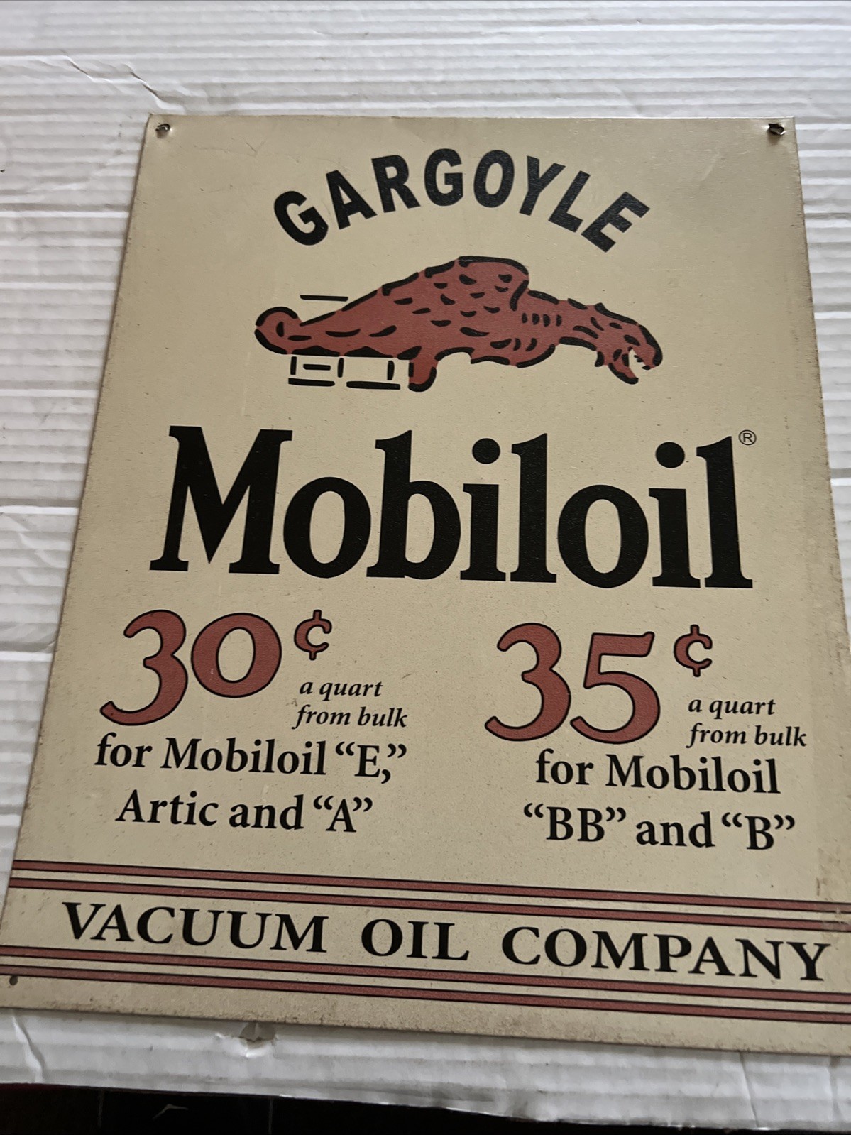 Mobiloil Gargoyle Reproduction Vintage Tin Garage Man Cave Sign