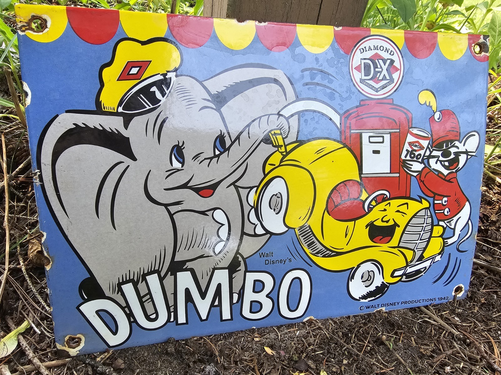 Vintage DX Diamond Motor Oil Sign – Dumbo Gasoline Outboard Pump Porcelain Sign