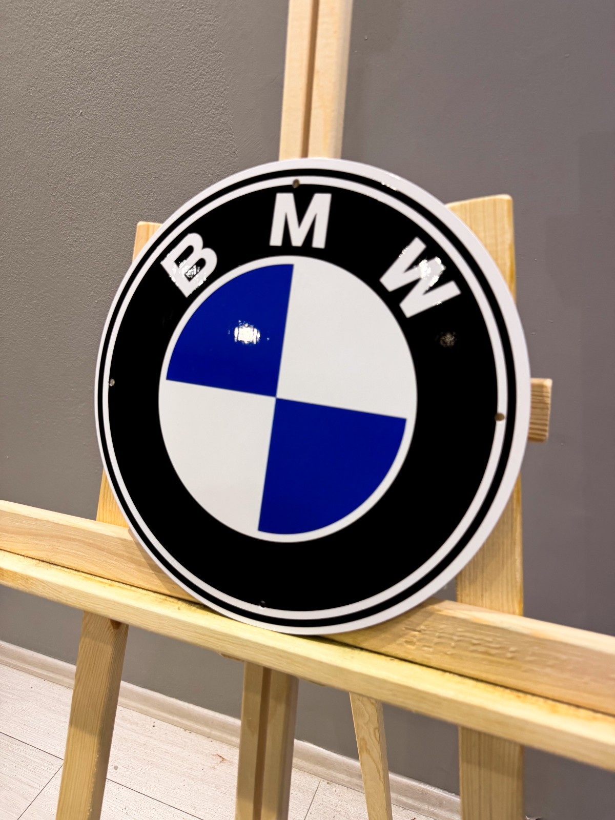 BMW White Ring Round Logo Heavy Metal Sign – Classic Garage Sign – 30 cm (11.8”)