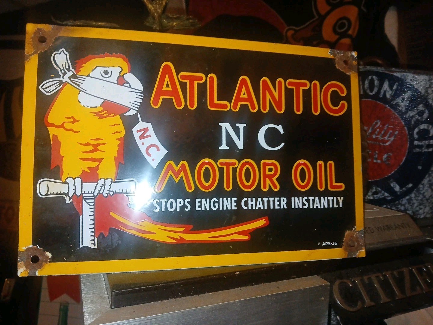 VINTAGE ATLANTIC MOTOR OIL SIGN GAS STATION PORCELAIN SIGN BIRD LUBE SERVICE