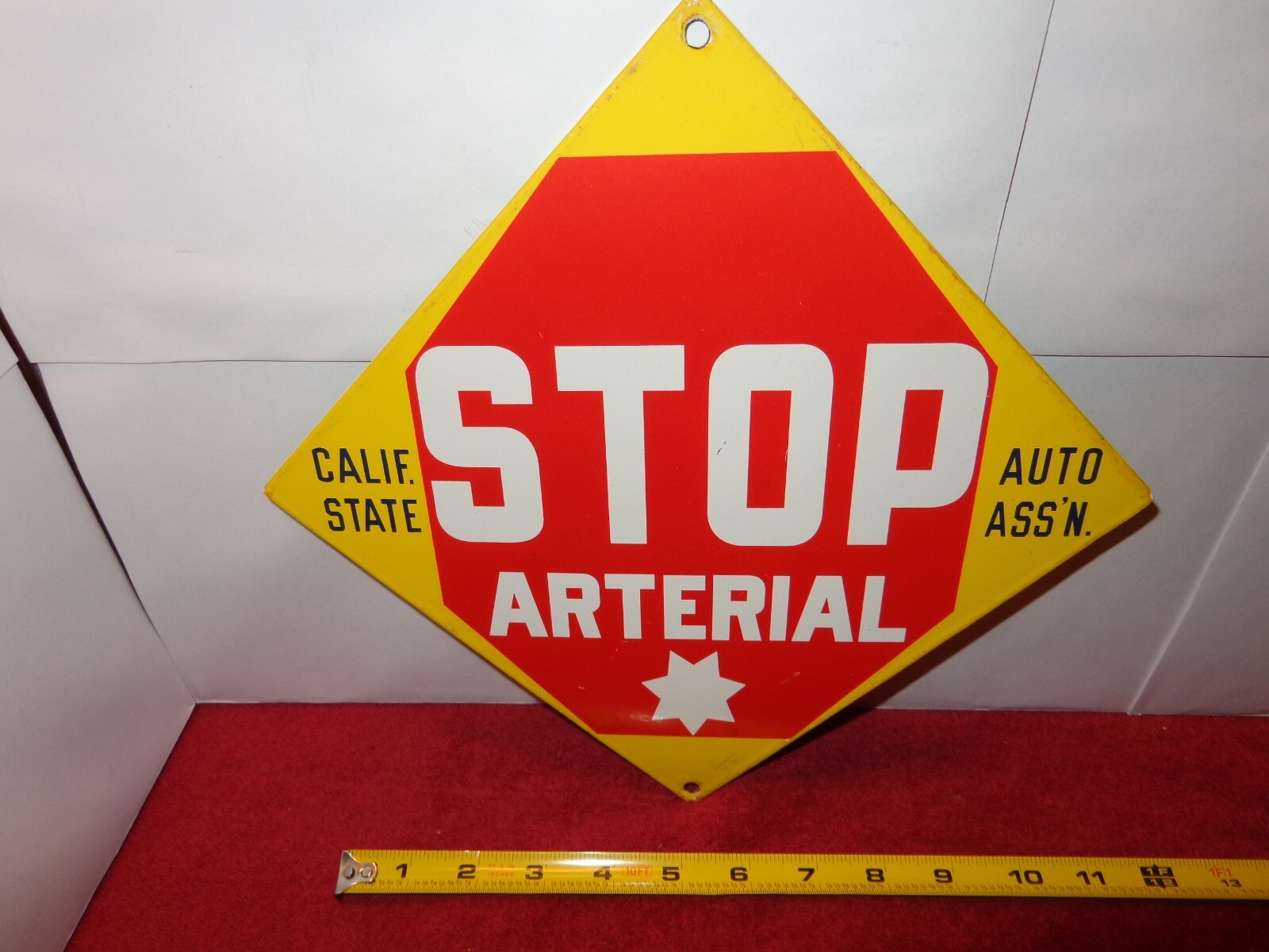 VINTAGE 11 1/2 x 11 1/2 in STOP – CALIF. STATE AUTO HEAVY METAL PORCELAIN #Z 139