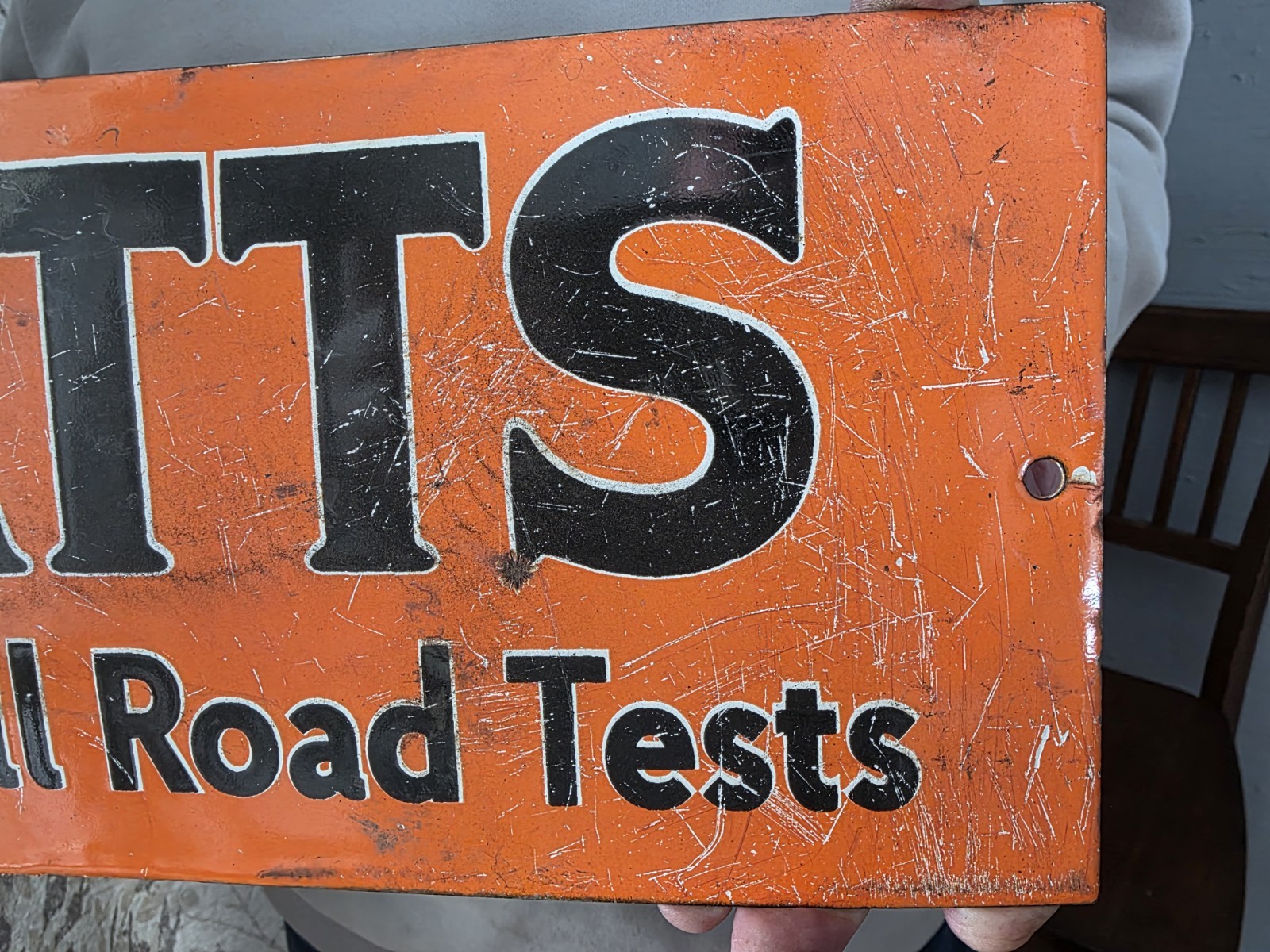 VINTAGE PRATTS ‘ON TOP IN ALL ROAD TESTS’ PORCELAIN SIGN CAR GAS OIL TRUCK 16″×6