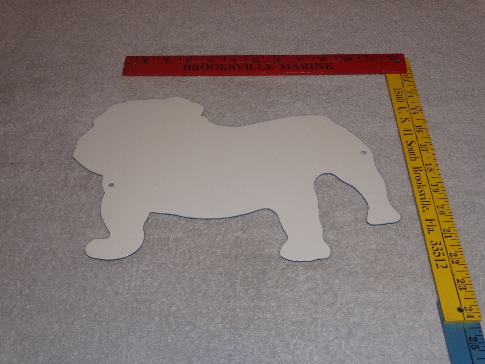 VINTAGE MACK TRUCKS W/ DIE-CUT BULLDOG 11″ METAL DOG TRUCK GASOLINE OIL SIGN GAS