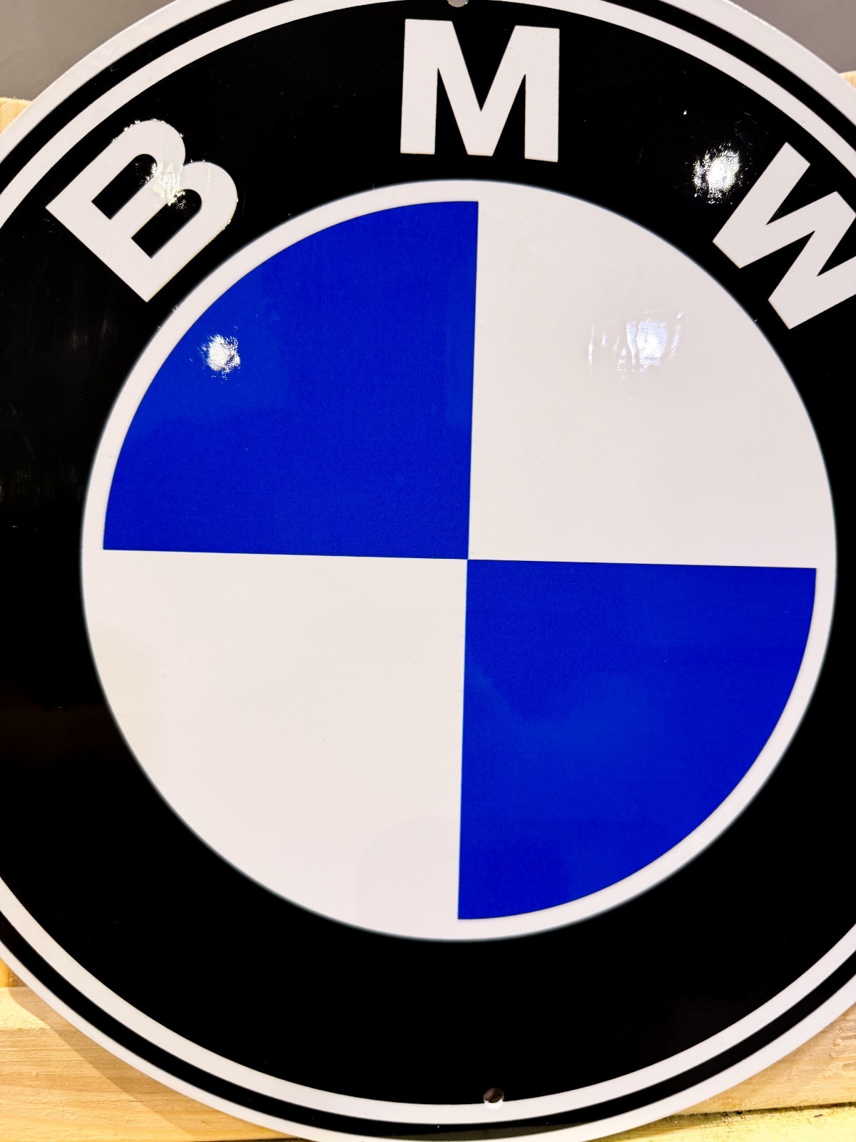 BMW White Ring Round Logo Heavy Metal Sign – Classic Garage Sign – 30 cm (11.8”)