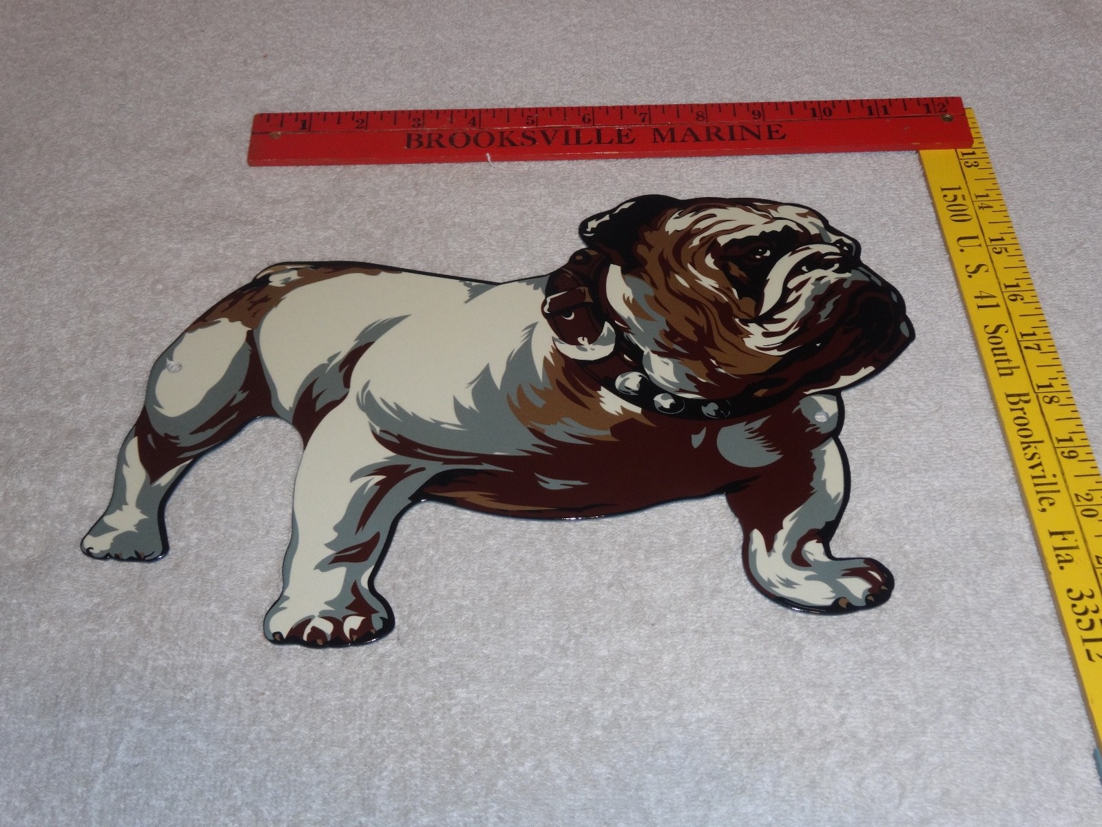 VINTAGE MACK TRUCKS W/ DIE-CUT BULLDOG 11″ METAL DOG TRUCK GASOLINE OIL SIGN GAS