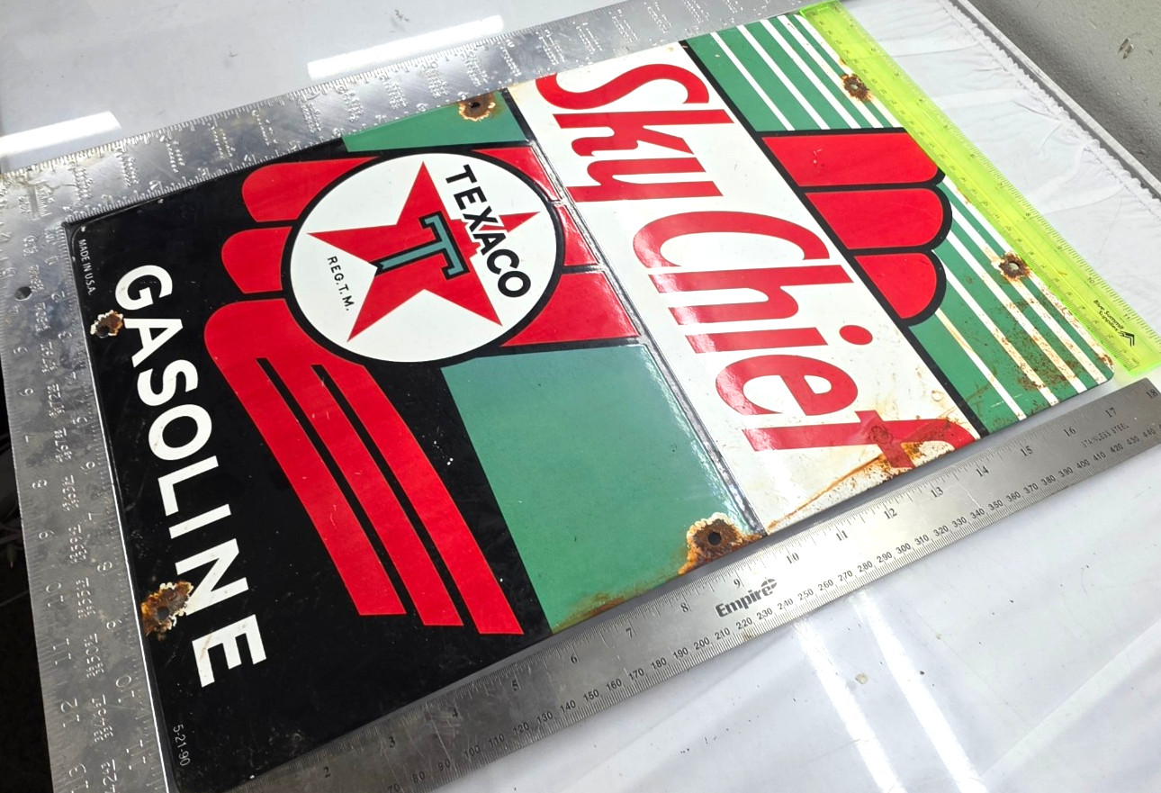TEXACO SKY CHIEF 18″ GENUINE VINTAGE FLT Gas Pump Service Station Porcelain Sign