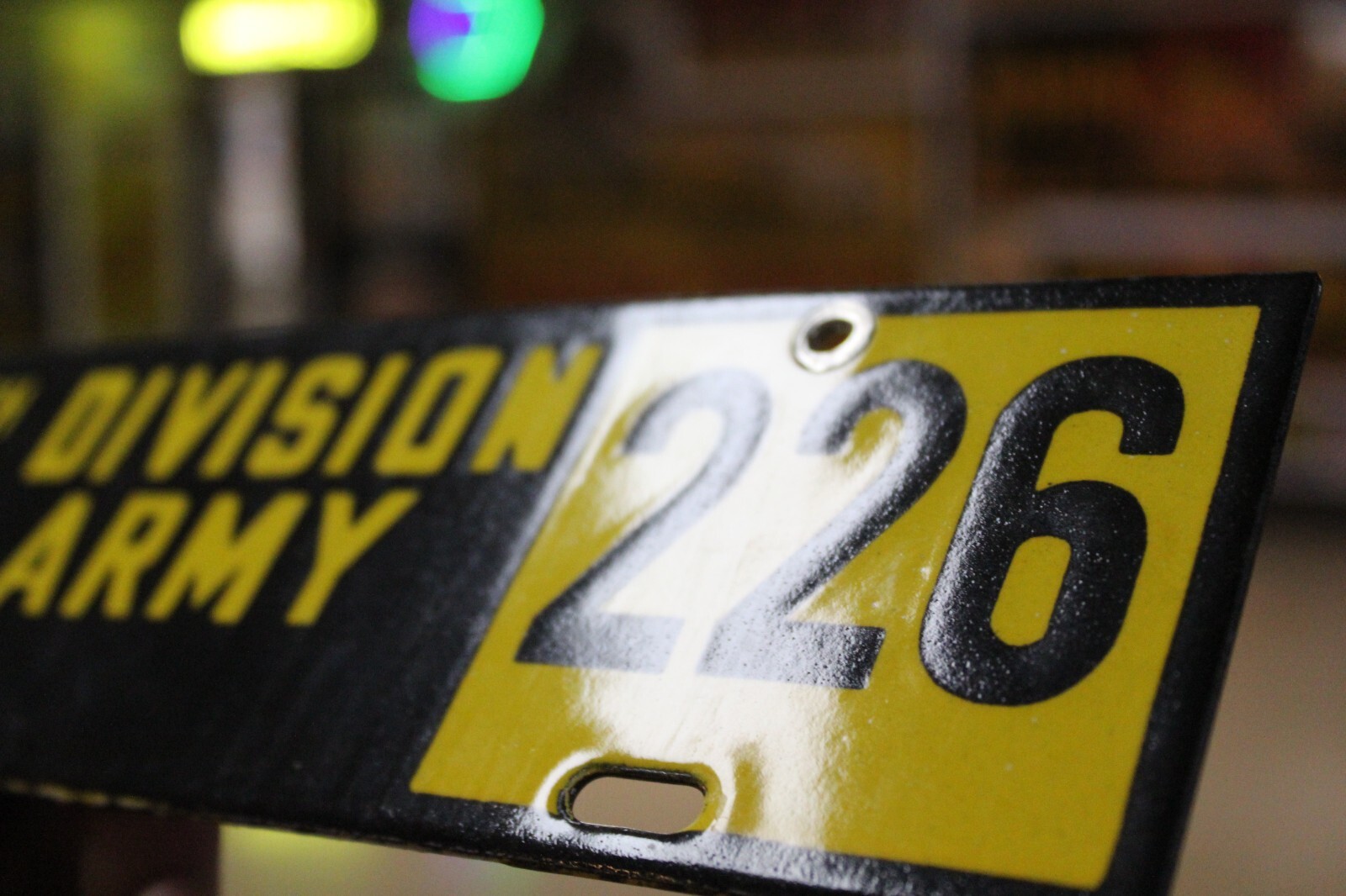 40TH DIVISION U.S. ARMY TAG LICENSE PLATE METAL SIGN CAR TRUCK GAS OIL WAR GUN