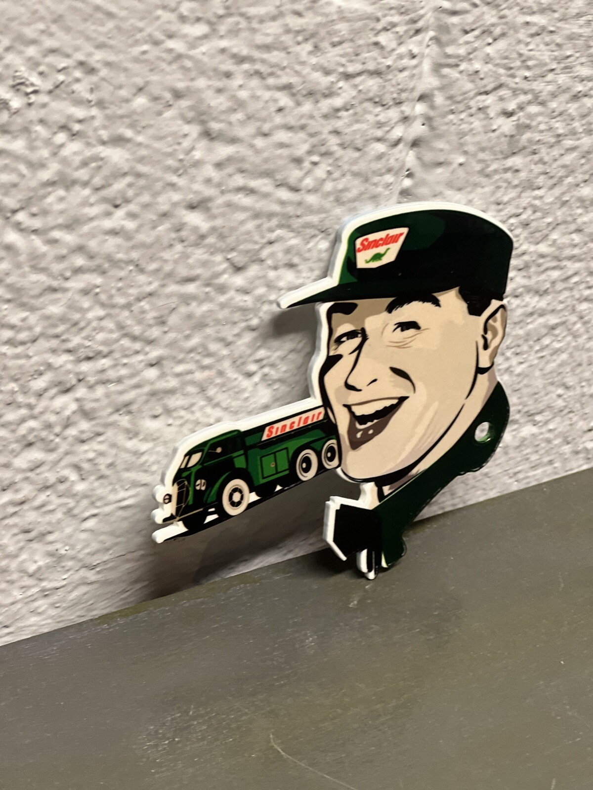 Sinclair Dino Gasoline Metal Magnet Dino Station Gas Oil Service Truck Sign