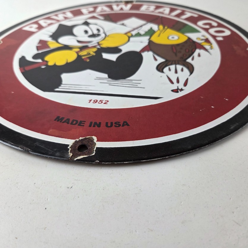 Vintage Paw Paw Bait Fishing Sign – Felix Cat Pump Plate Gas Service Sign