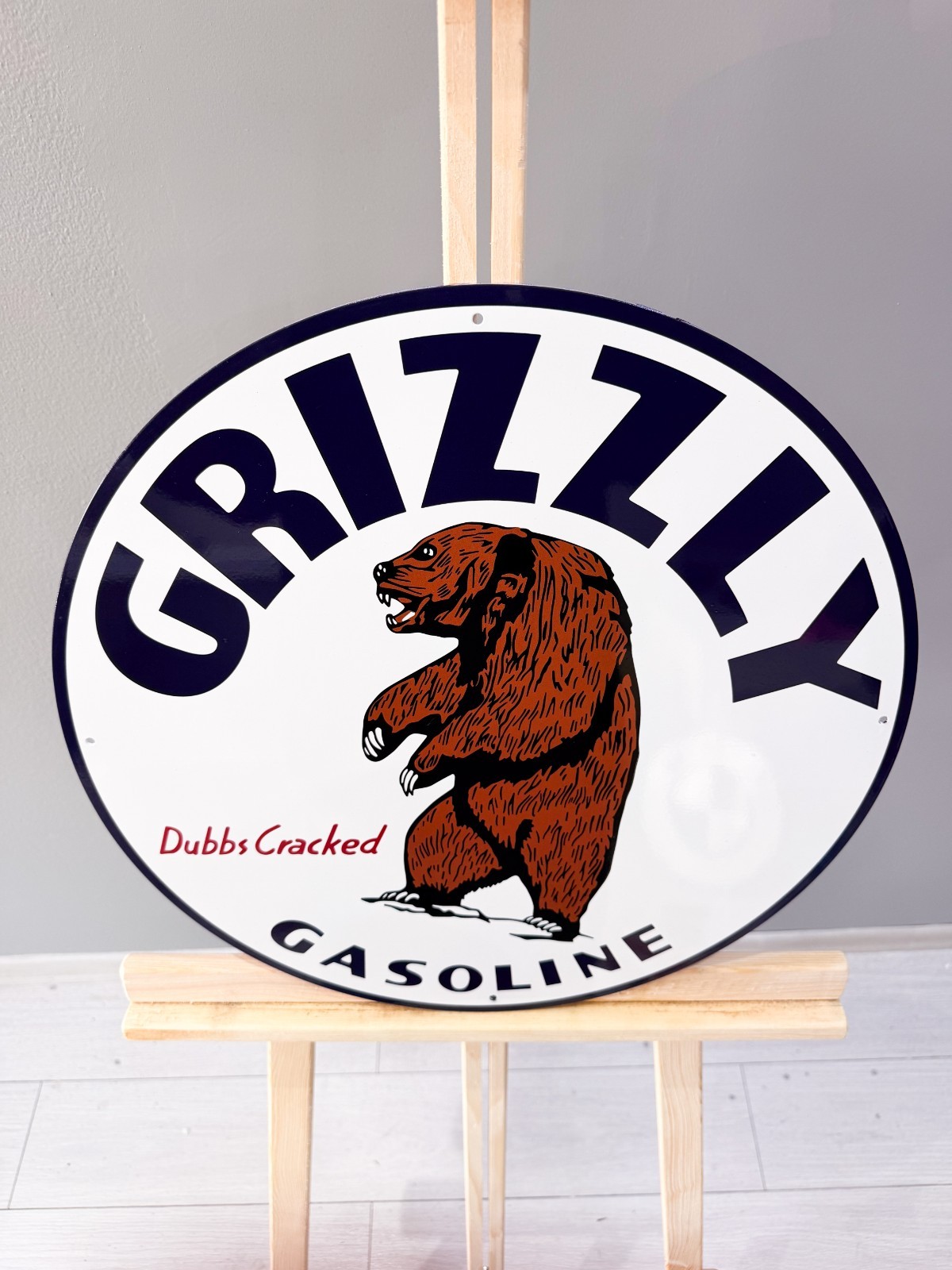 Vintage Bear Oil Company Grizzly Gasoline Heavy Metal Sign – 19.7″ (50cm)