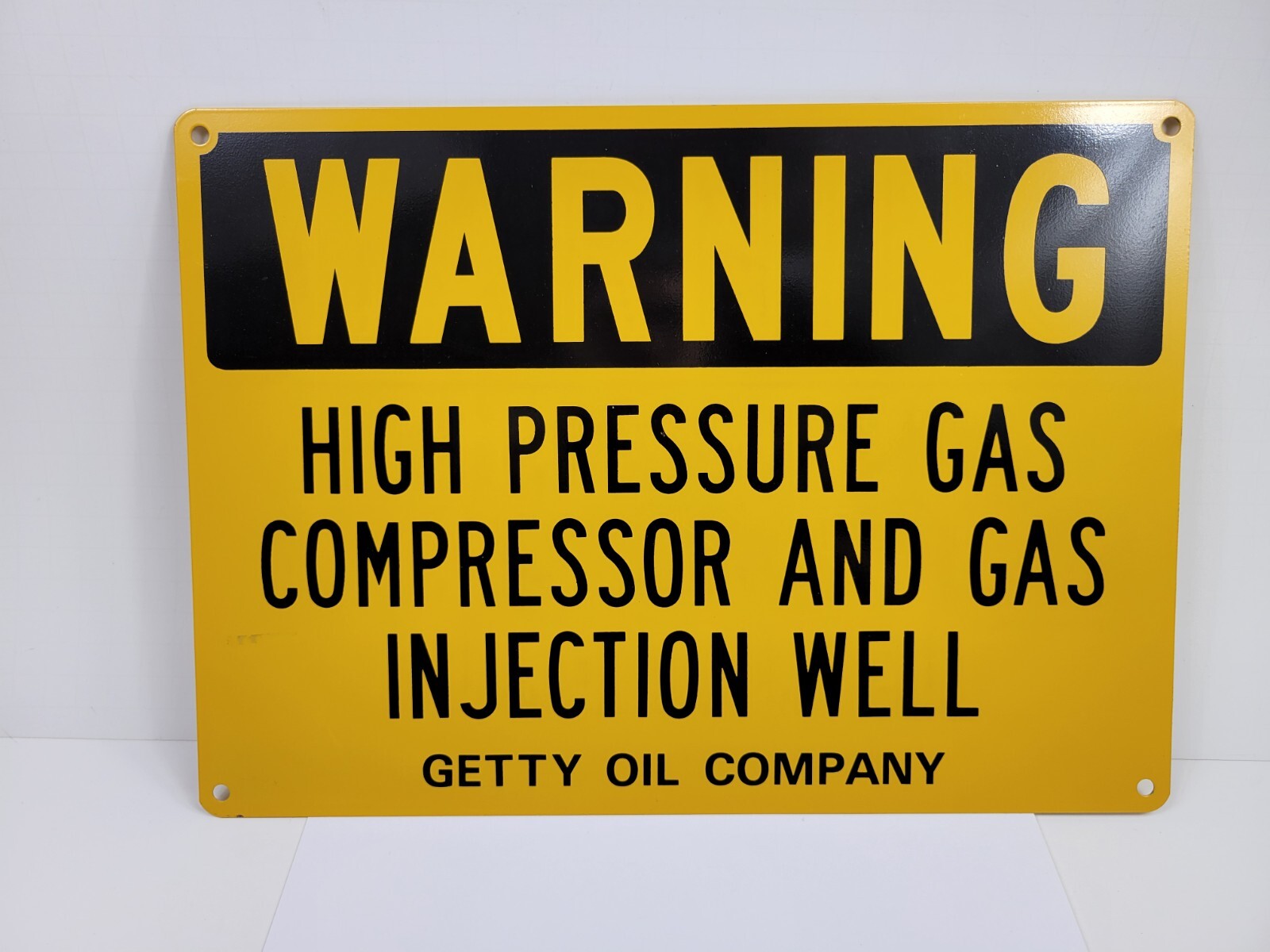 Vintage Getty Oil Company Metal Sign – “WARNING High Pressure Gas”