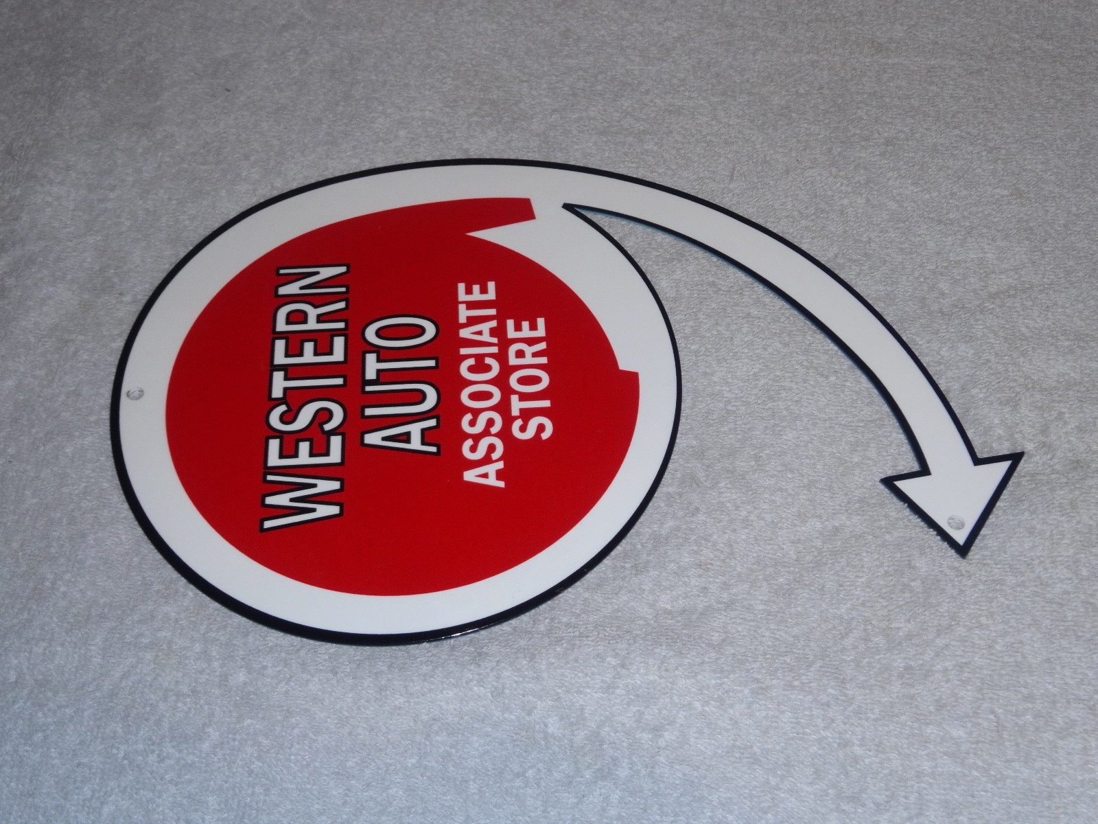 VINTAGE “WESTERN AUTO ASSOCIATE STORE” 12″ METAL CAR PARTS, GASOLINE & OIL SIGN!