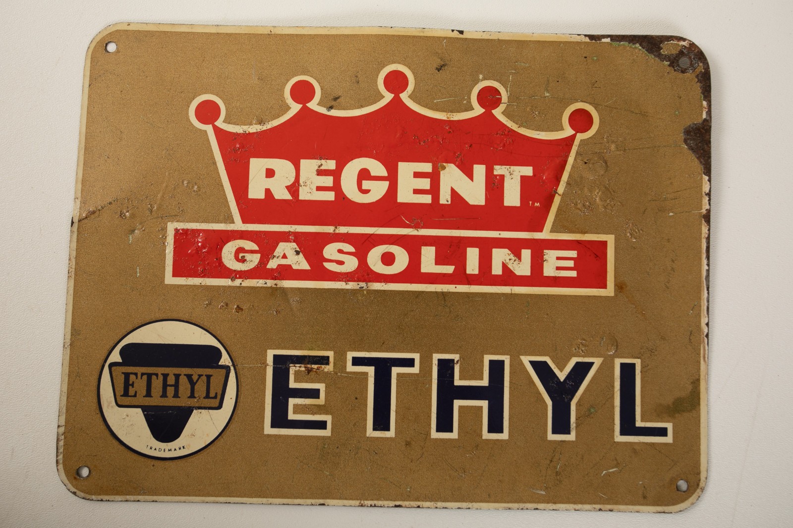 Rare Regent Gasoline Ethyl Pump Plate Sign (P5L/JSF6) Tin Red Crown Gas Oil